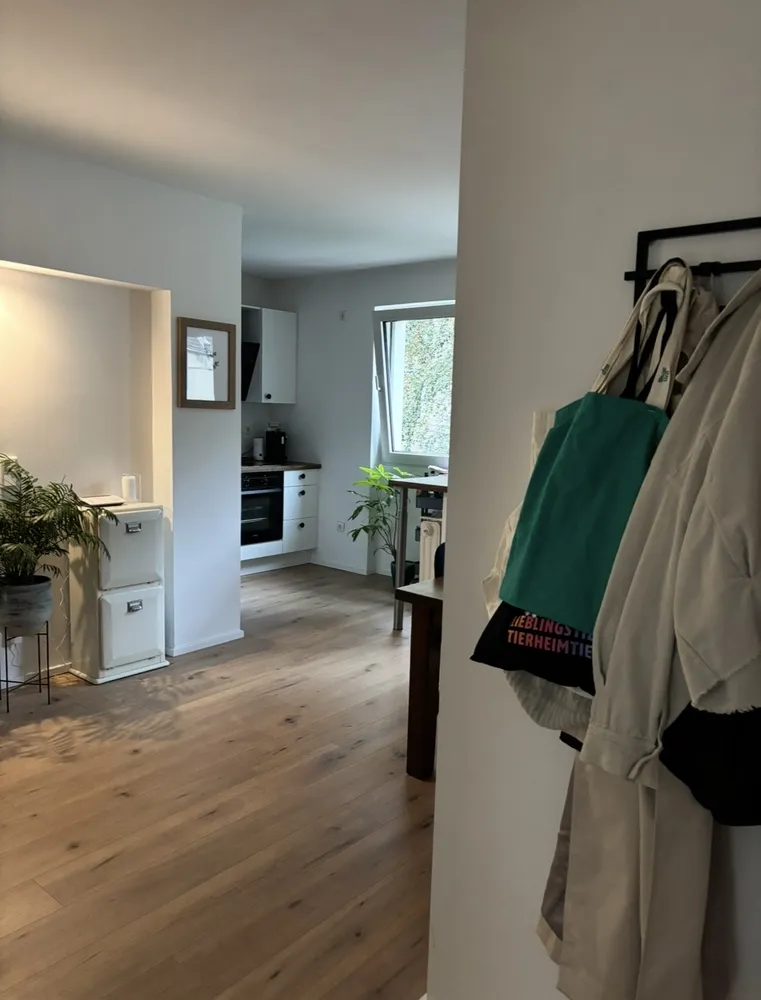 2 Zimmer Wohnung mit 65 m² in Düsseldorf – Bild 2