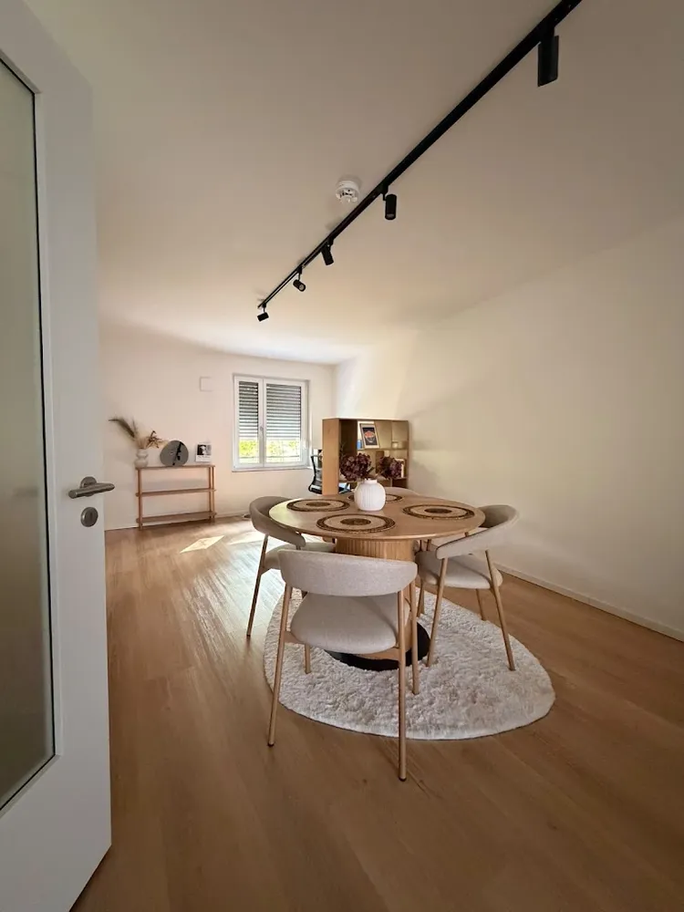6 Zimmer Wohnung mit 67 m² in Nürnberg – Bild 1