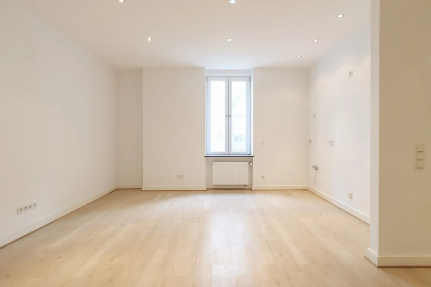 2 Zimmer Wohnung mit 76 m² in Wiesbaden – Bild 7