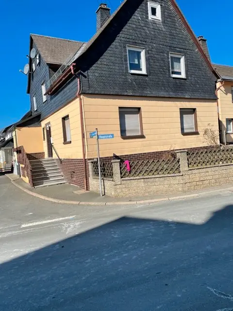 8 Zimmer Haus mit 250 m² in Sonneberg – Bild 3