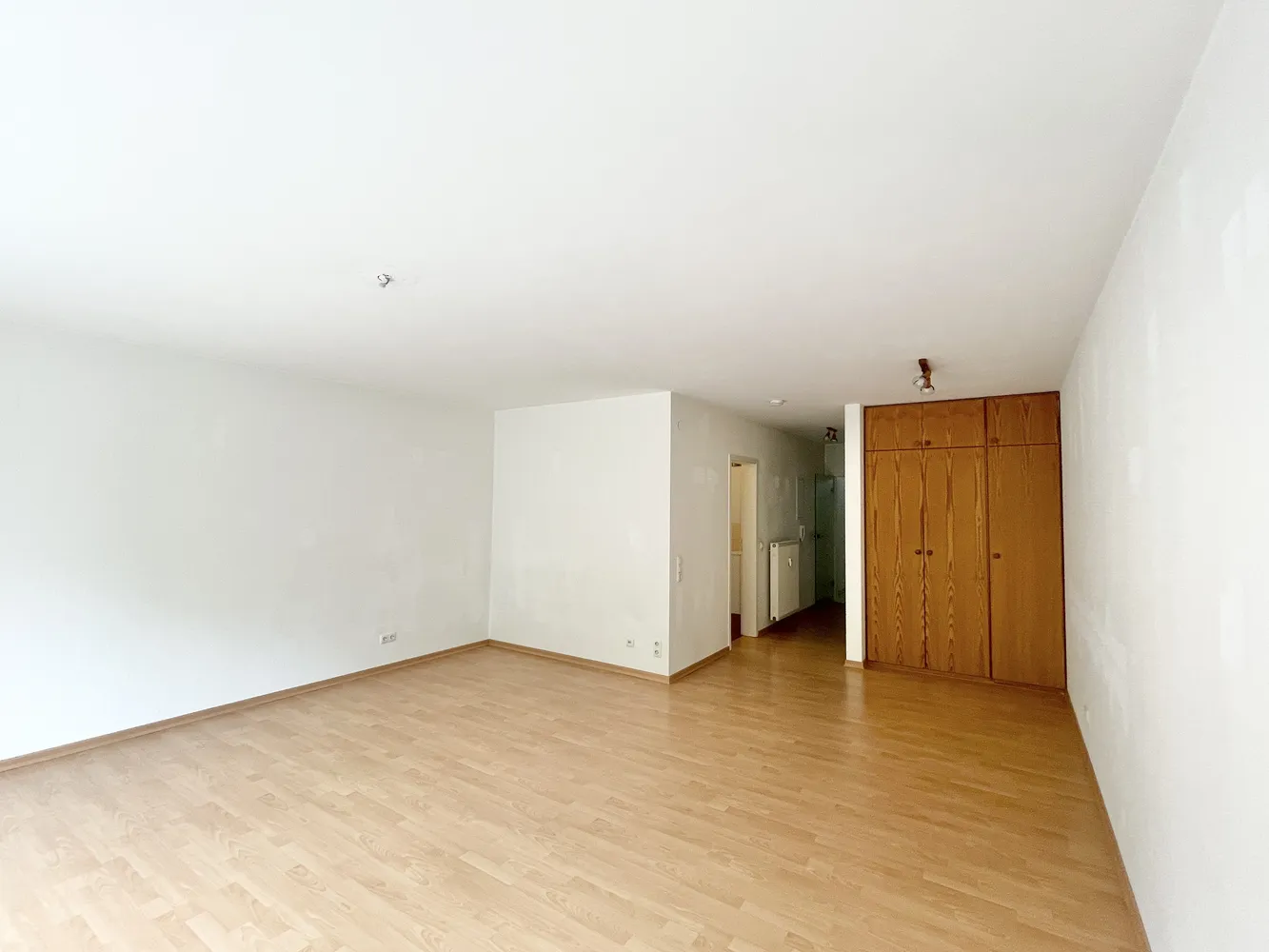 1 Zimmer Wohnung mit 54 m² in Wiesbaden – Bild 2