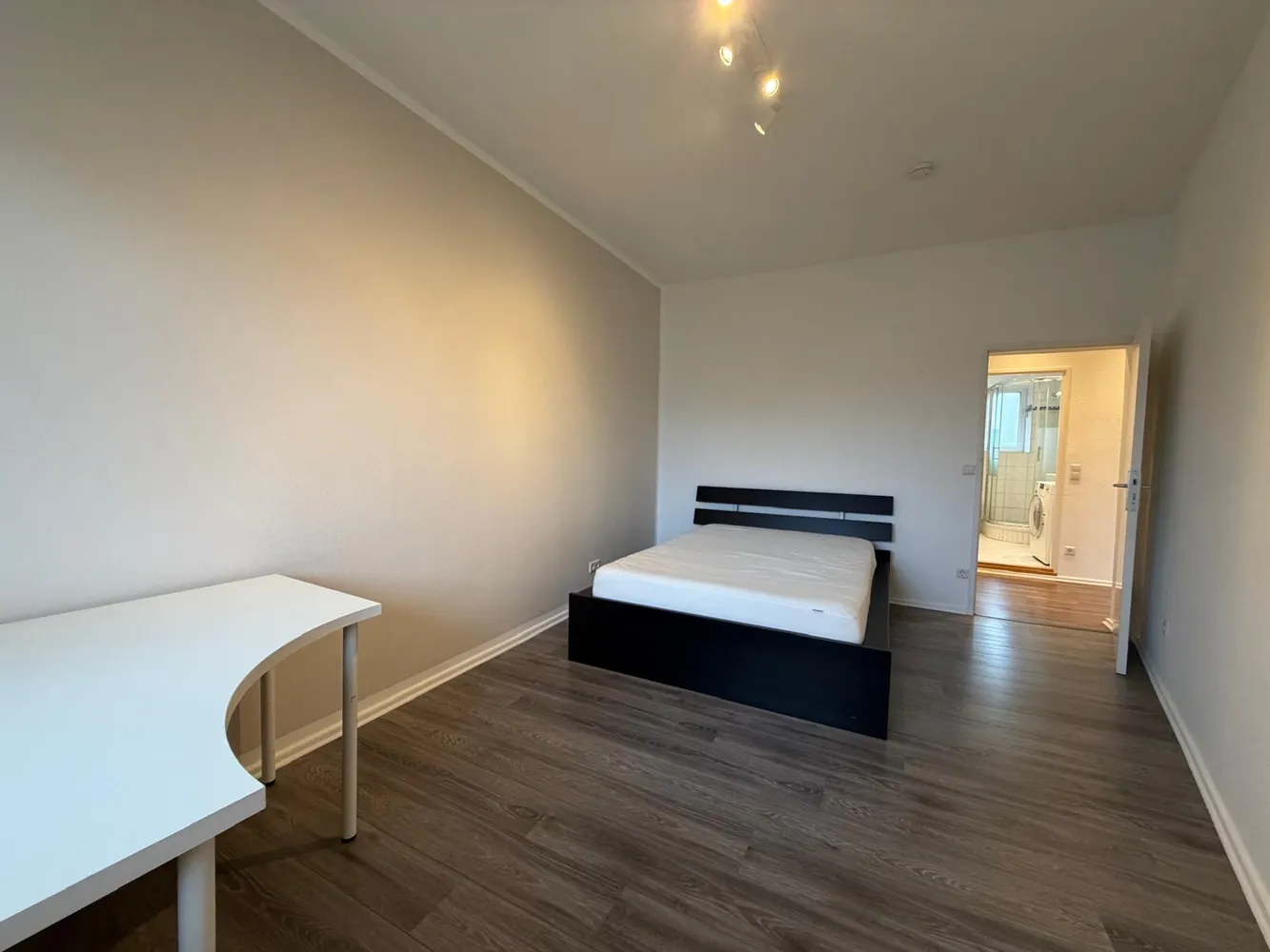 2 room apartment with 55 m² in Berlin – Photo 4