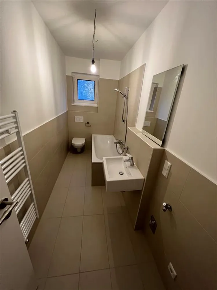 2 Zimmer Wohnung mit 56 m² in Hamburg – Bild 4