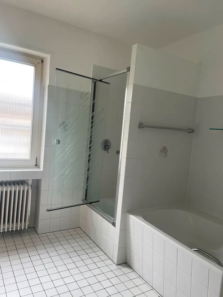 3 Zimmer Wohnung mit 120 m² in Mönchengladbach – Bild 8