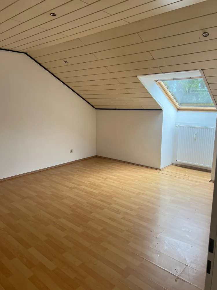 4 Zimmer Wohnung mit 95 m² in Duisburg – Bild 3
