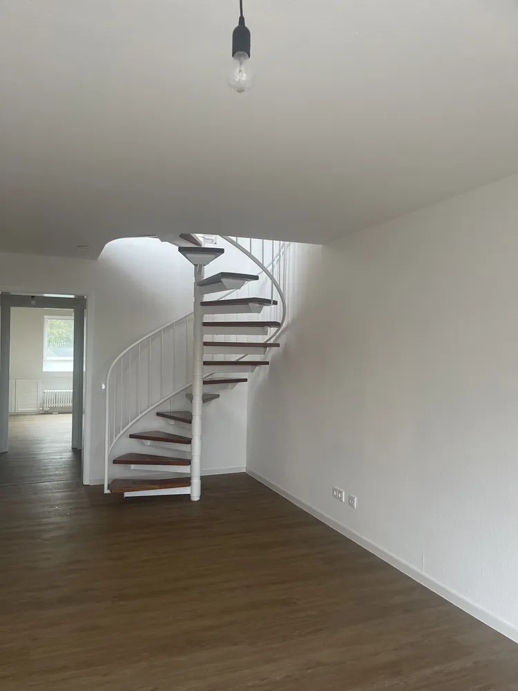 3 Zimmer Wohnung mit 90 m² in Köln – Bild 1