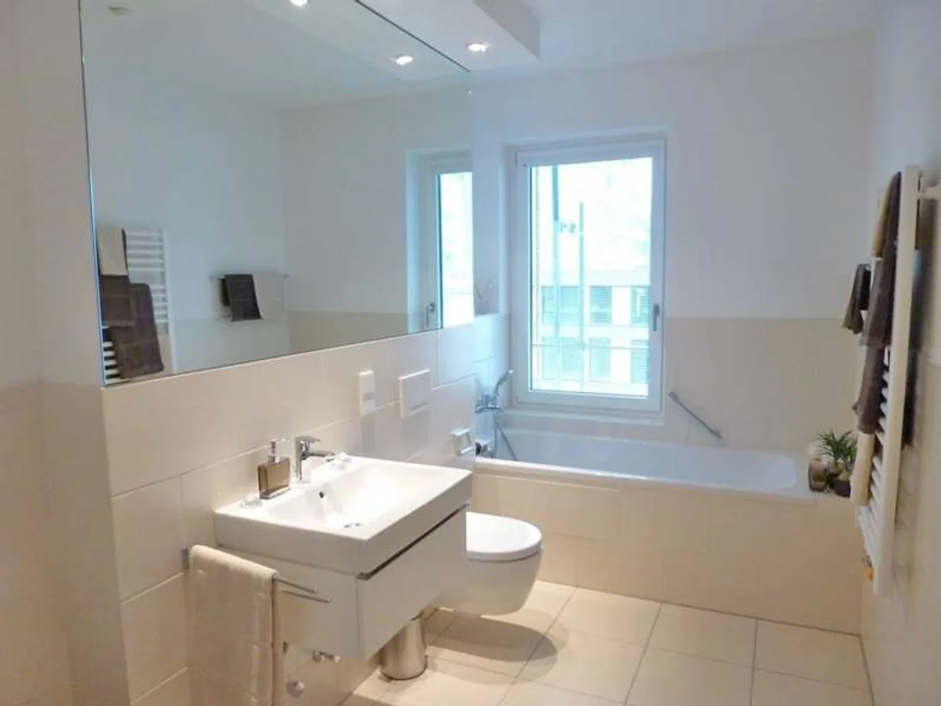 3 room apartment with 110 m² in Frankfurt am Main – Photo 5