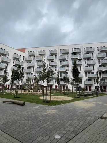 2 Zimmer Wohnung mit 57 m² in Berlin – Bild 3