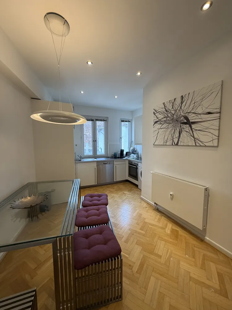 3 Zimmer Wohnung mit 80 m² in Frankfurt am Main – Bild 3