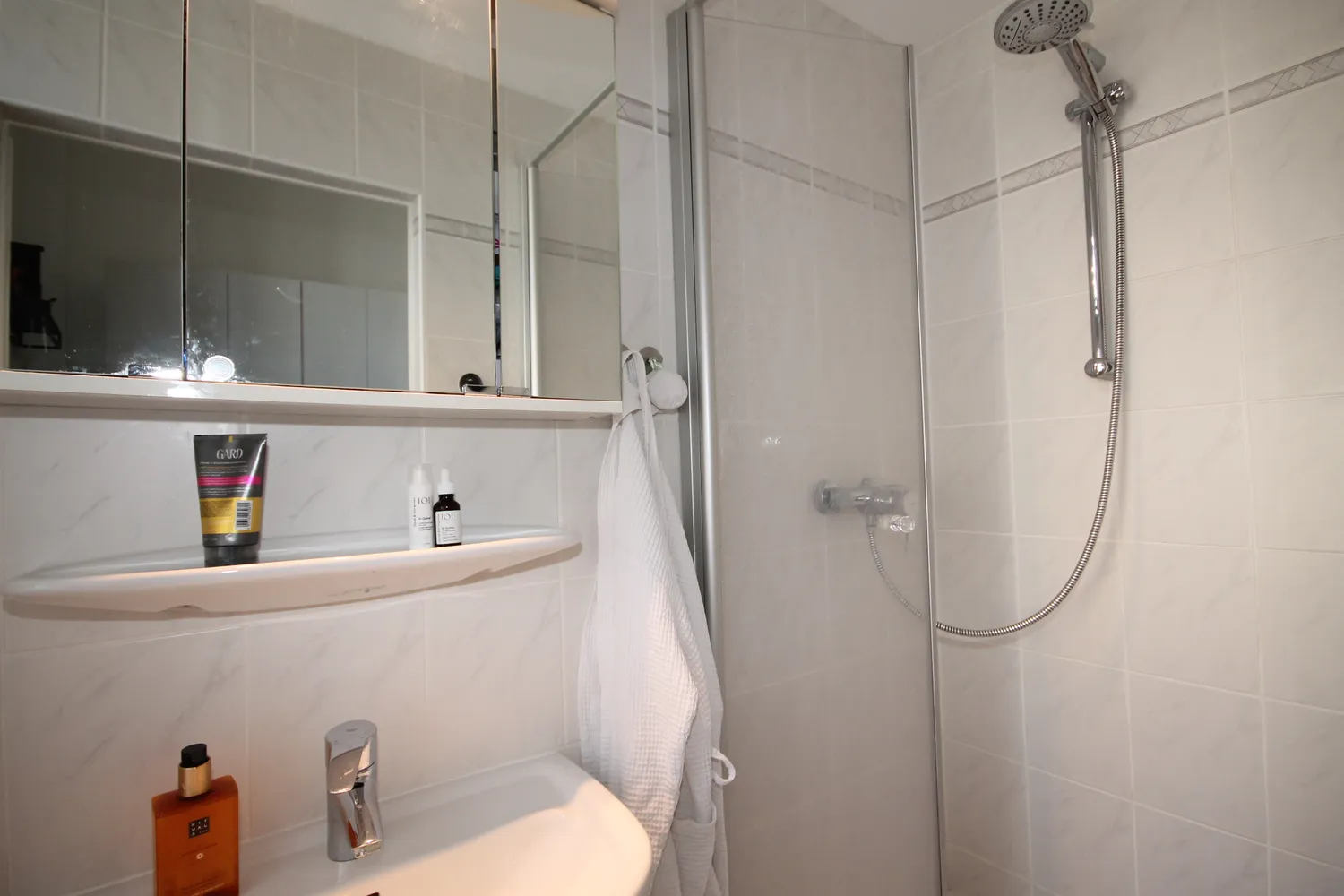 2 room apartment with 65 m² in Frankfurt am Main – Photo 9
