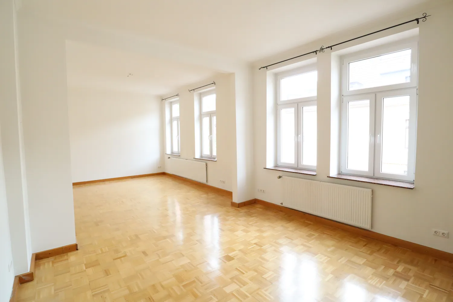 2 room apartment with 83 m² in Mülheim an der Ruhr – Photo 2