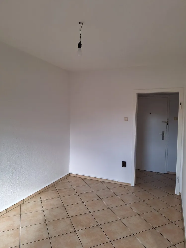 4 Zimmer Wohnung mit 70 m² in Duisburg – Bild 1