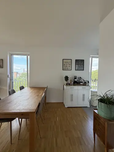 2 Zimmer Wohnung mit 82 m² in Bonn – Bild 3