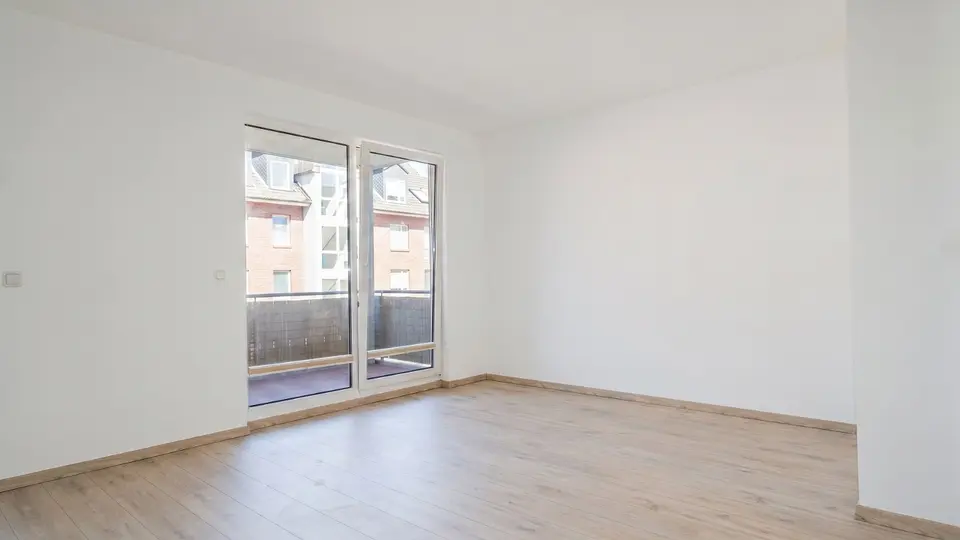 2 Zimmer Wohnung mit 69 m² in Schwerin – Bild 2