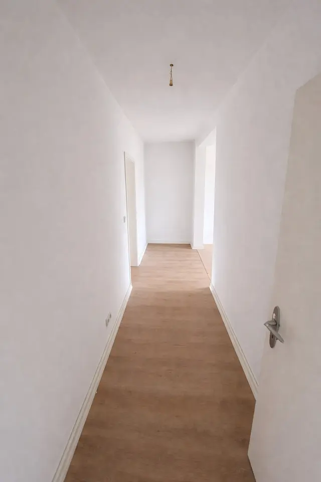 4 Zimmer Wohnung mit 100 m² in Weinheim – Bild 4
