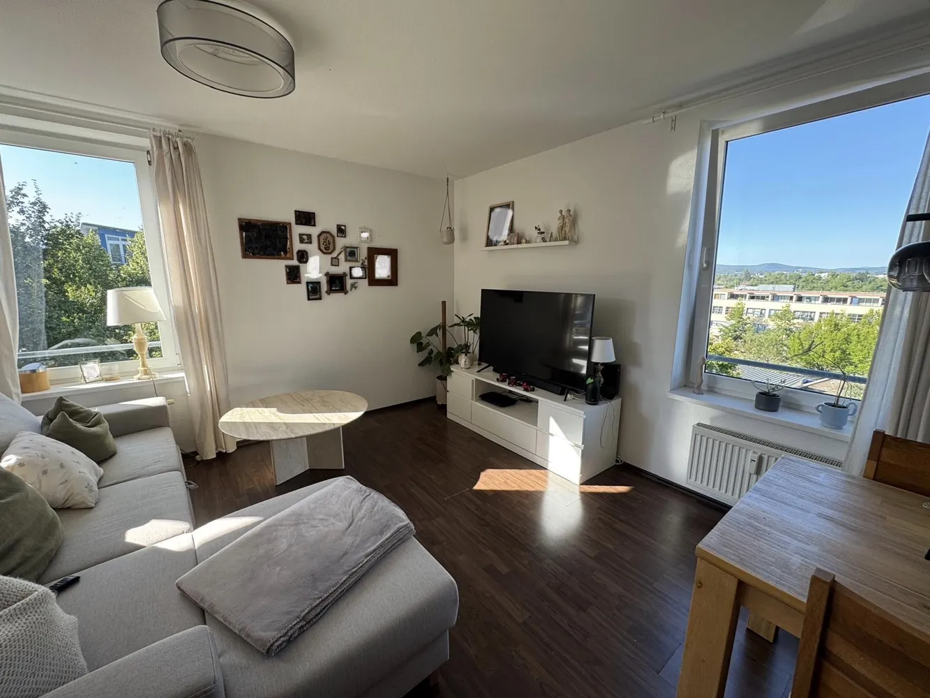 2 Zimmer Wohnung mit 56 m² in Wiesbaden – Bild 2