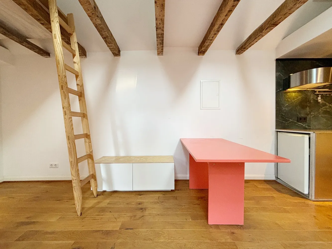 1 Zimmer Wohnung mit 20 m² in Köln – Bild 2