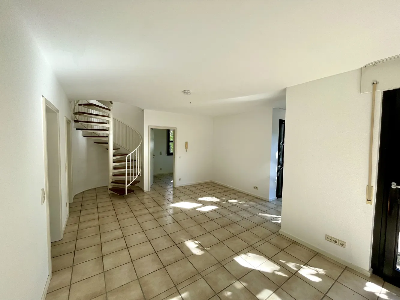 3 Zimmer Wohnung mit 100 m² in Mainz – Bild 8