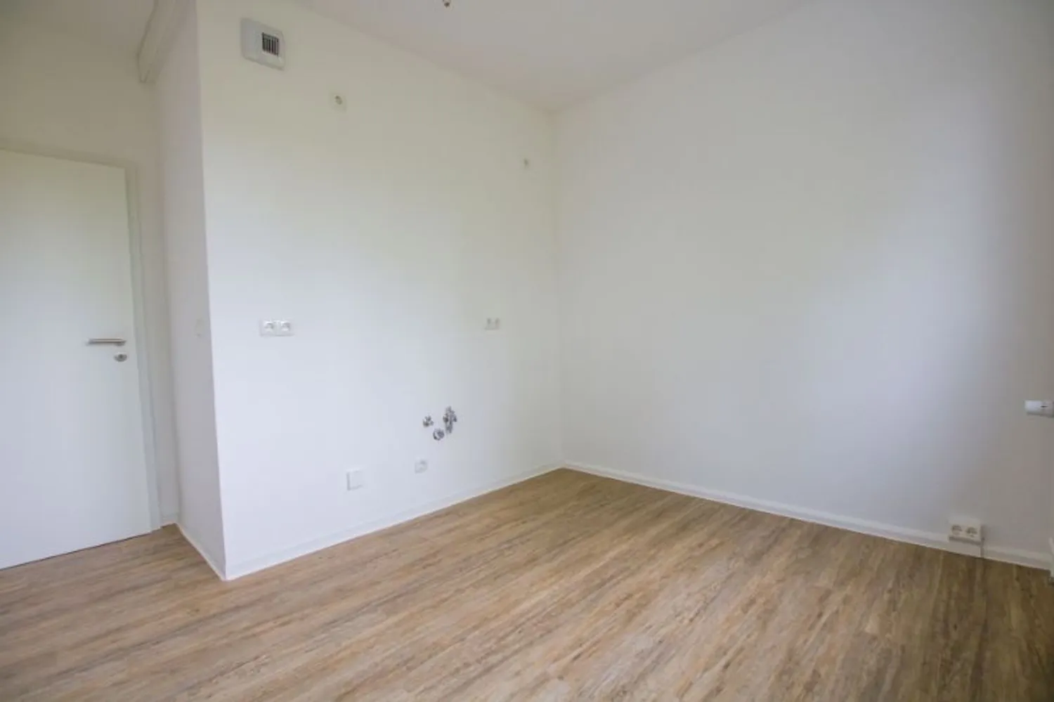 5 Zimmer Wohnung mit 100 m² in Halle (Saale) – Bild 10