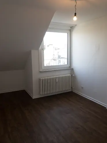 5 Zimmer Wohnung mit 143 m² in Düsseldorf – Bild 11