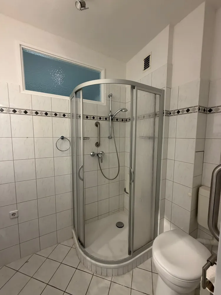 1 room apartment with 35 m² in Berlin – Photo 12