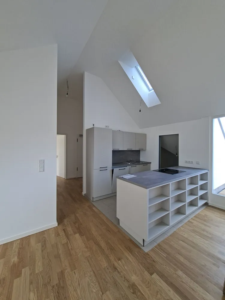 2 Zimmer Wohnung mit 67 m² in Berlin – Bild 3