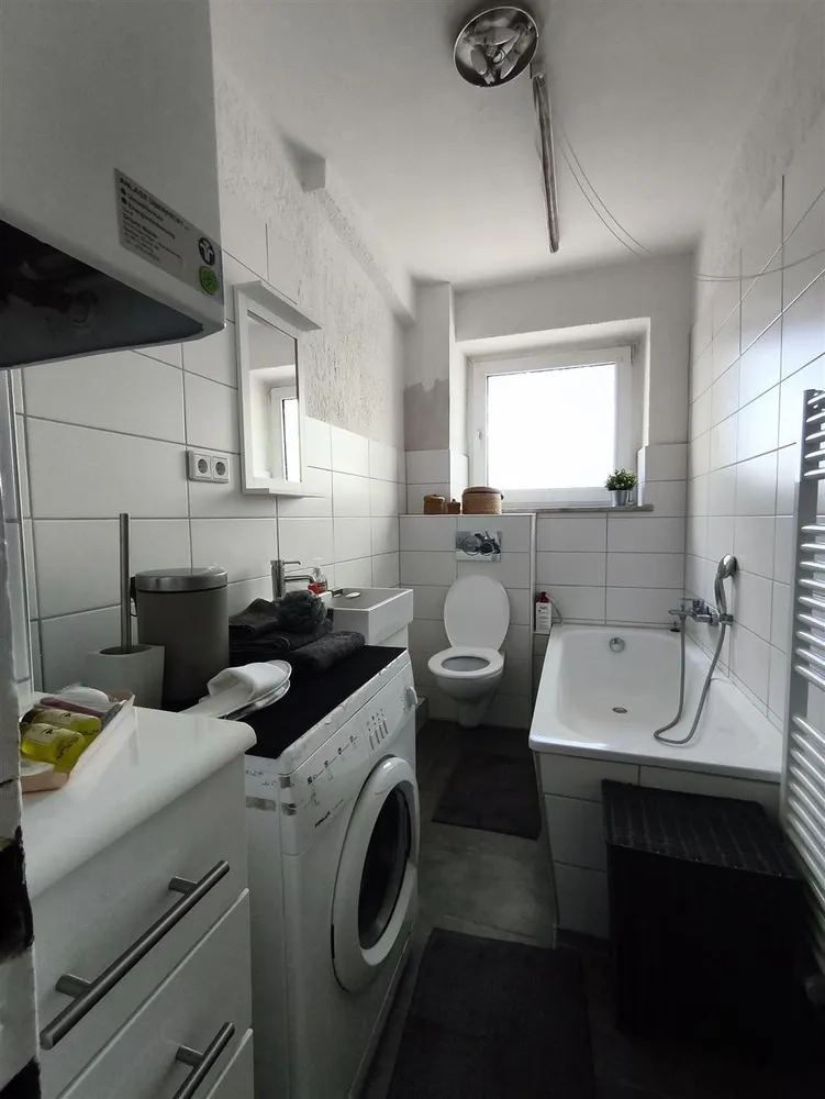 2 Zimmer Wohnung mit 70 m² in Oberhausen – Bild 4