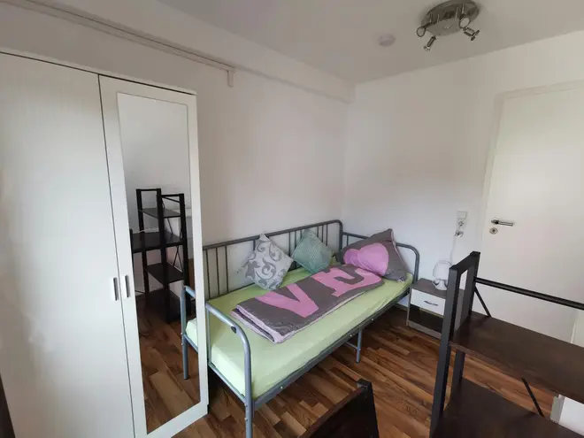 WG-Zimmer mit 9 m² in Köln – Bild 1