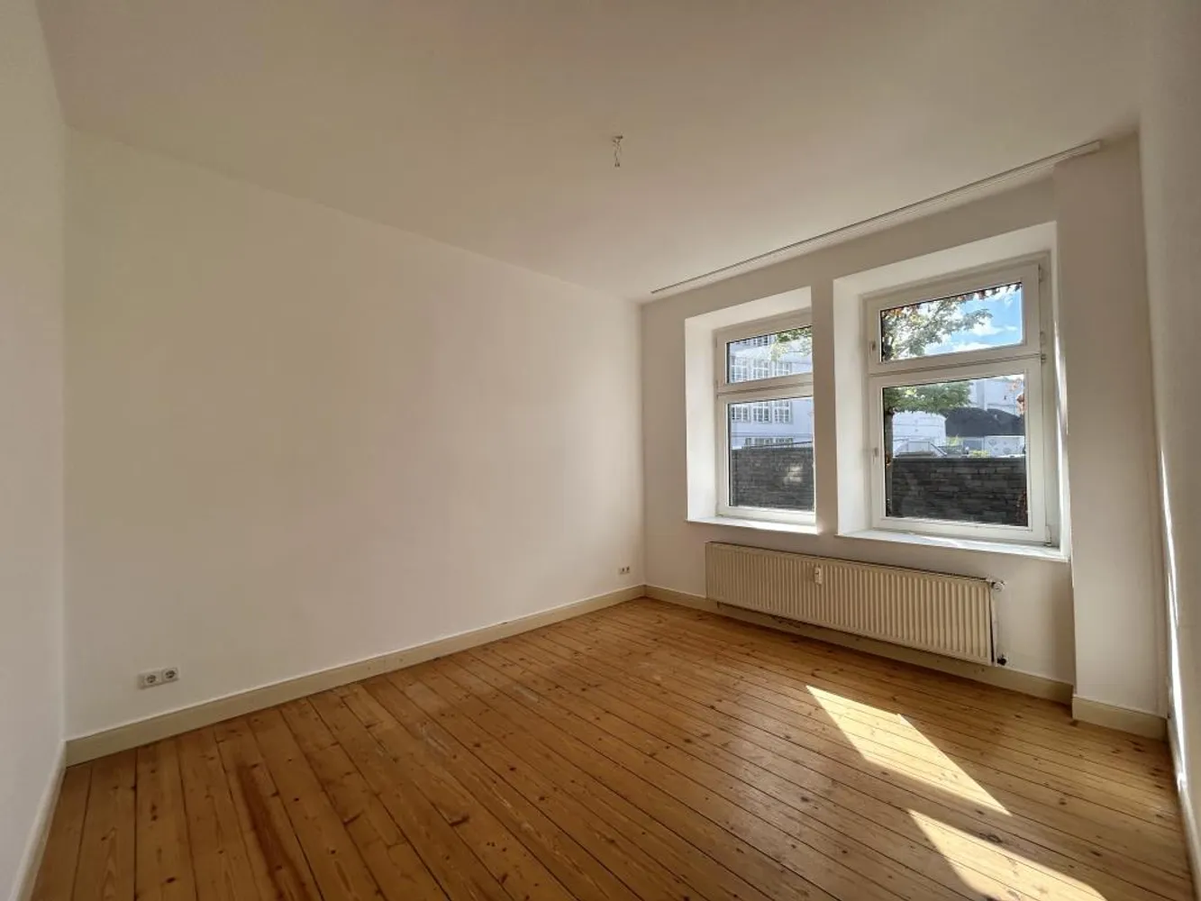4 Zimmer Wohnung mit 94 m² in Leverkusen – Bild 12