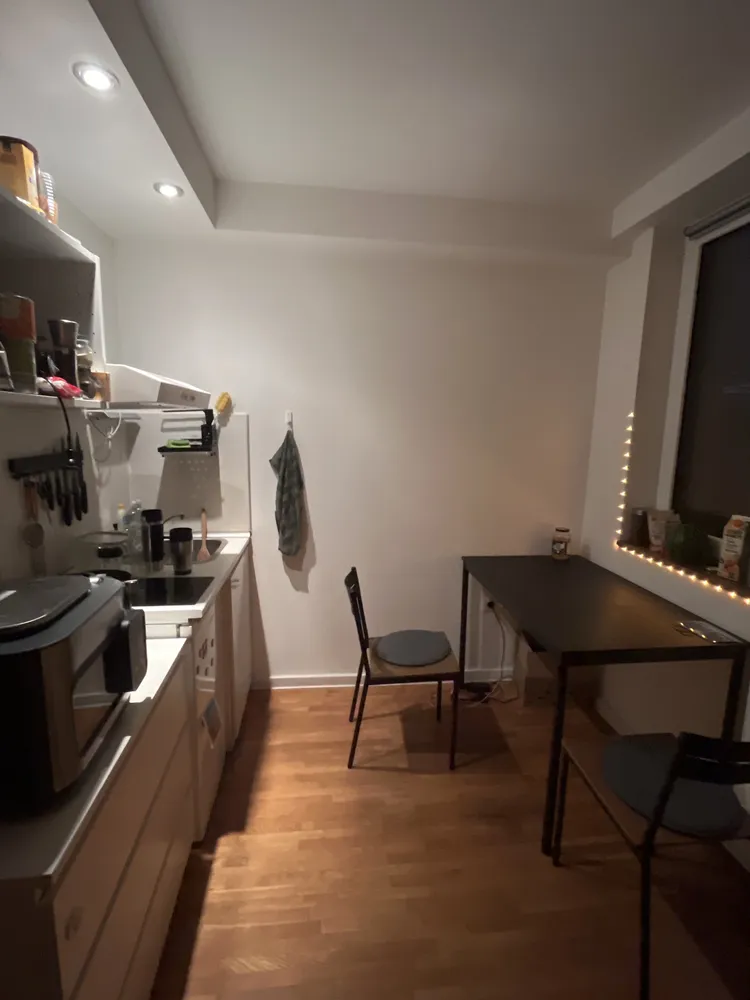 1 room apartment with 27 m² in Cologne – Photo 2