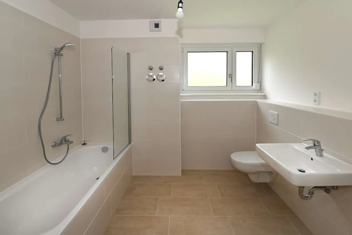 4 room apartment with 85 m² in Berlin – Photo 5