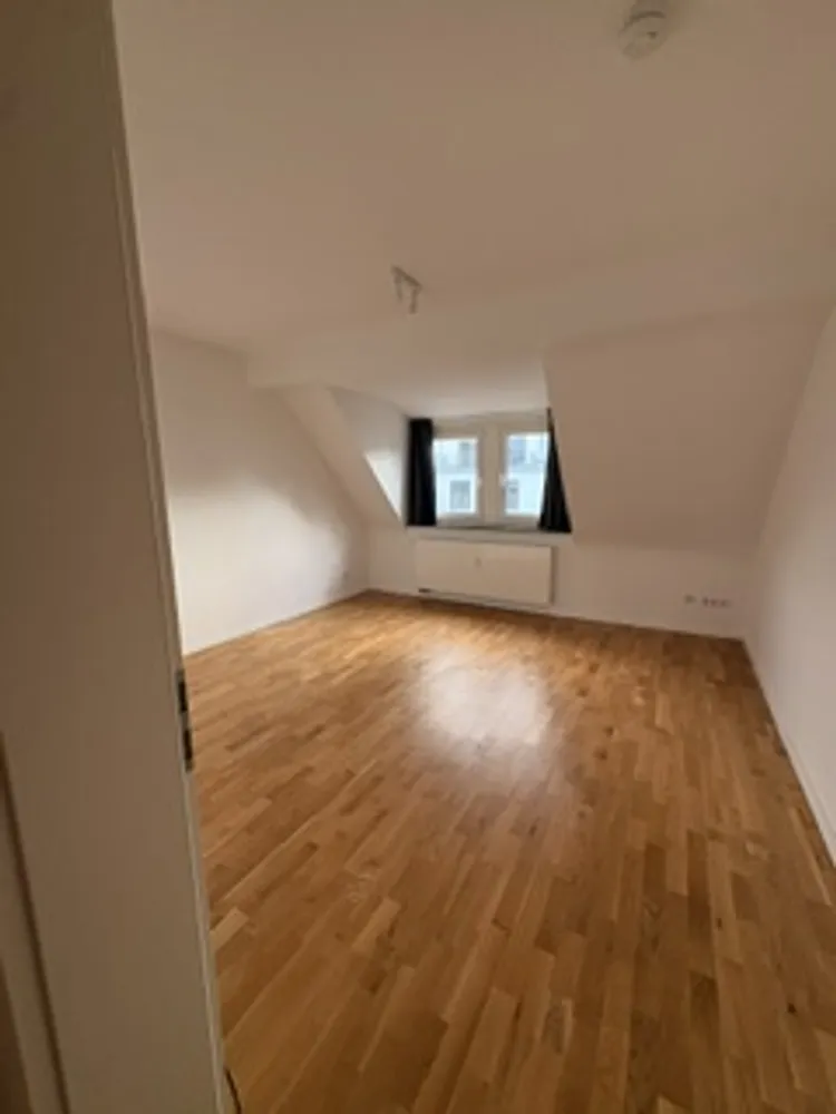 3 Zimmer Wohnung mit 70 m² in Düsseldorf – Bild 5