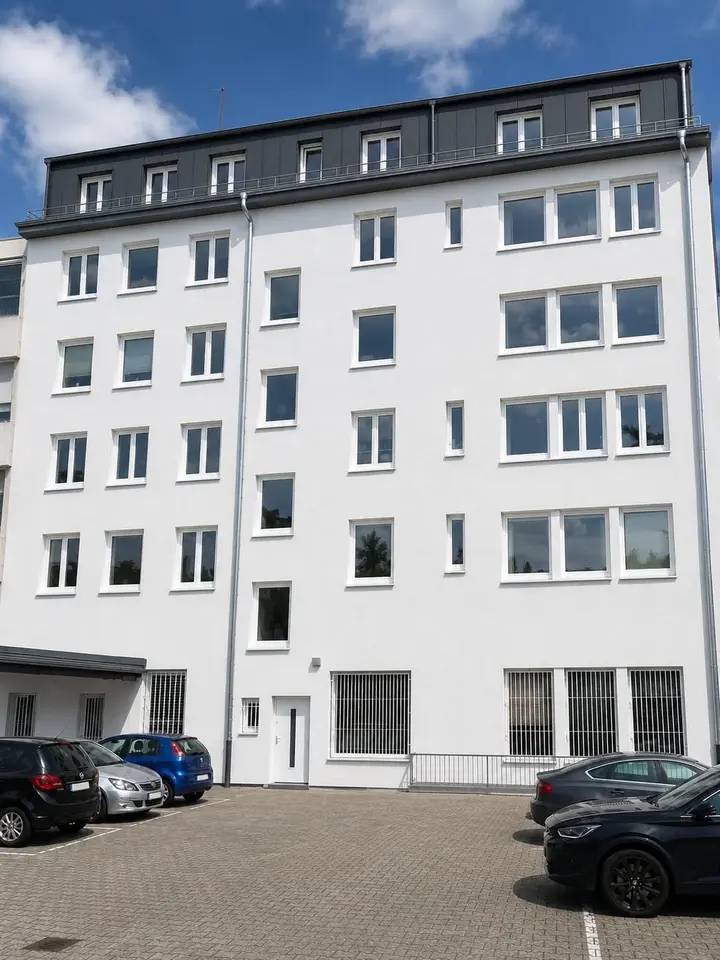 WG-Zimmer mit 260 m² in Saarbrücken – Bild 1