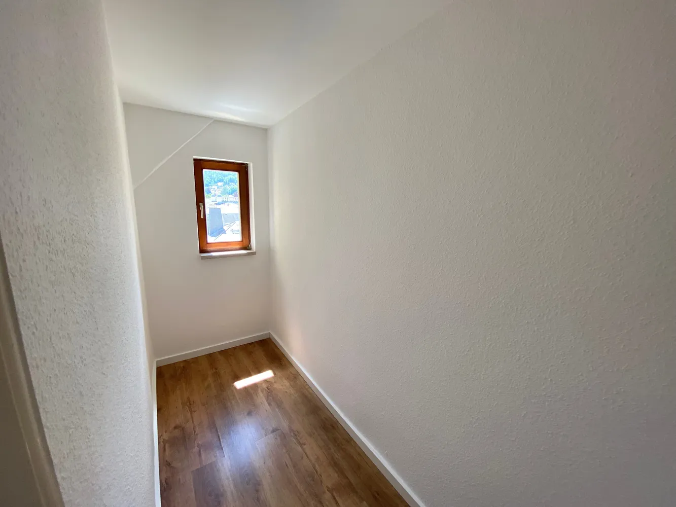 2 Zimmer Wohnung mit 68 m² in Greiz – Bild 9