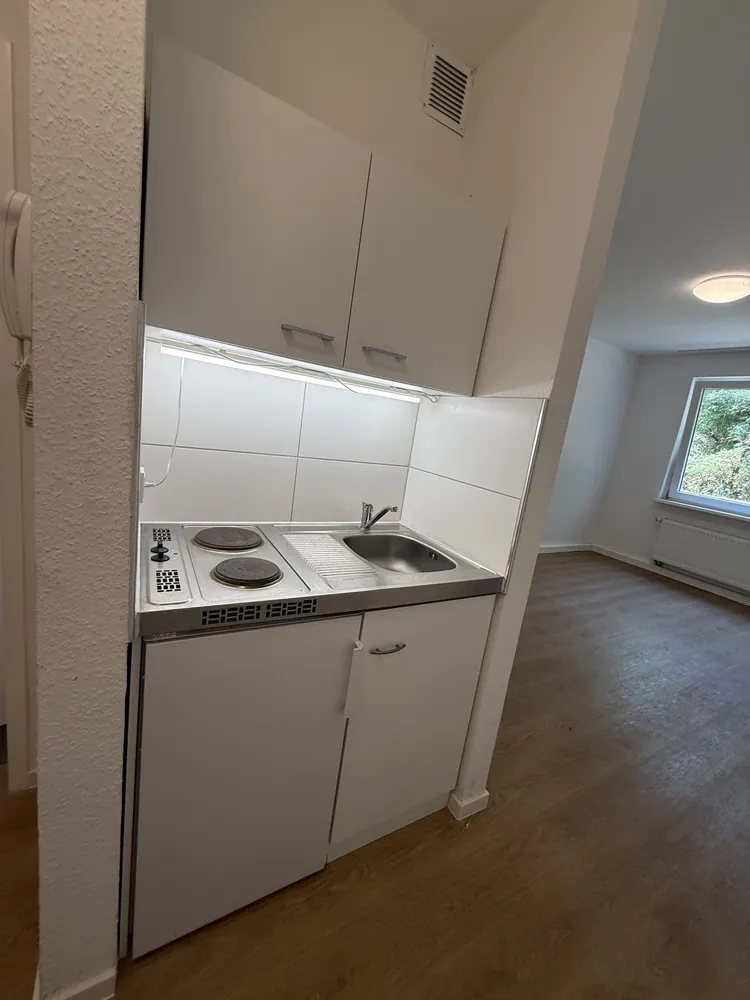 1 room apartment with 24 m² in Saarbrücken – Photo 5