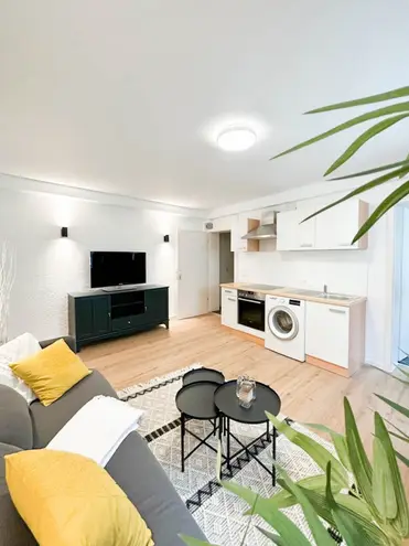 2 Zimmer Wohnung mit 42 m² in Augsburg – Bild 2