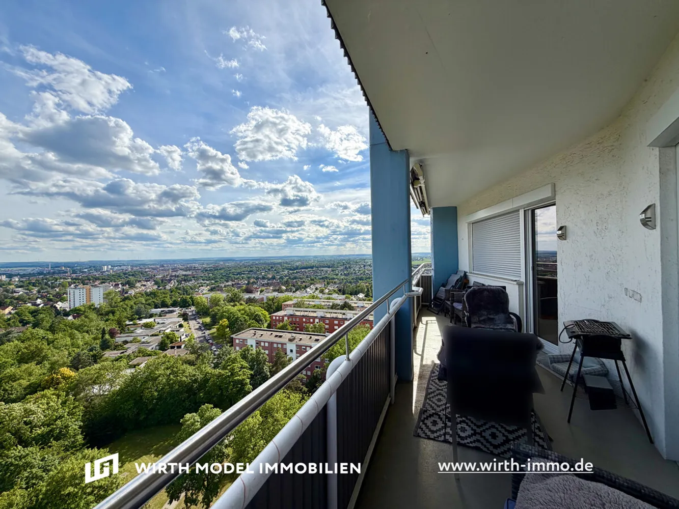 3 Zimmer Wohnung mit 100 m² in Schweinfurt – Bild 2