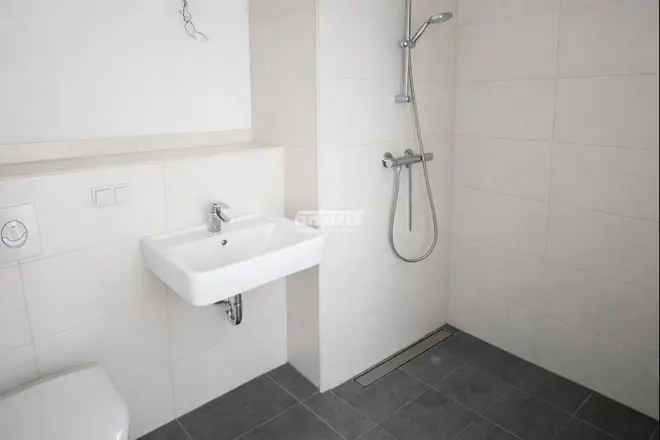 5 Zimmer Wohnung mit 120 m² in Erfurt – Bild 4