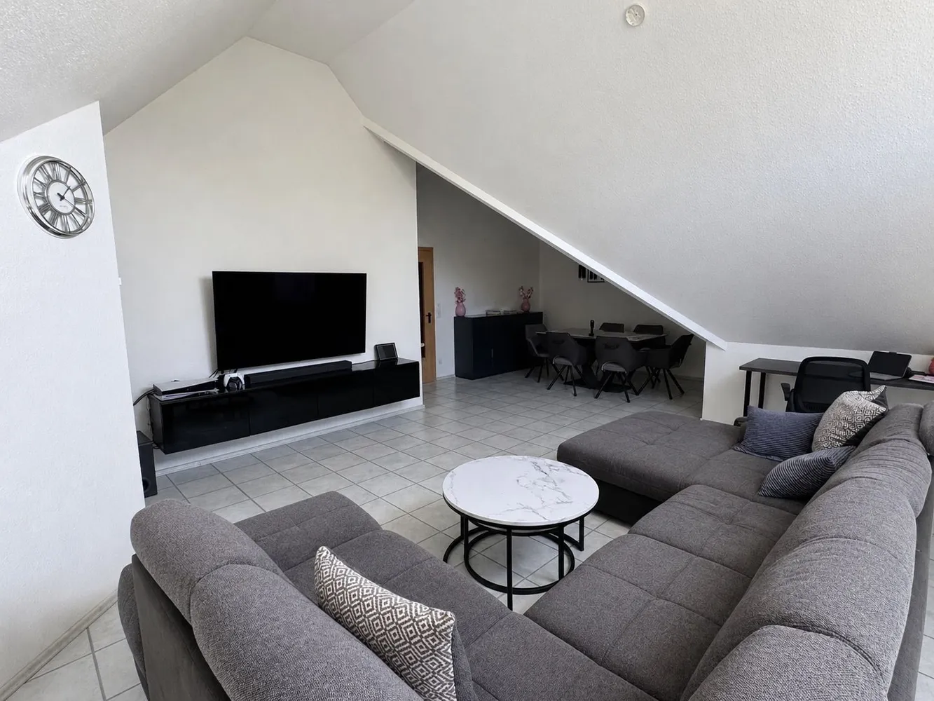 2 Zimmer Wohnung mit 85 m² in Gelsenkirchen – Bild 2