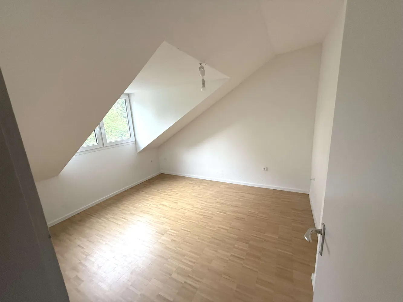 3 Zimmer Wohnung mit 160 m² in Aachen – Bild 3