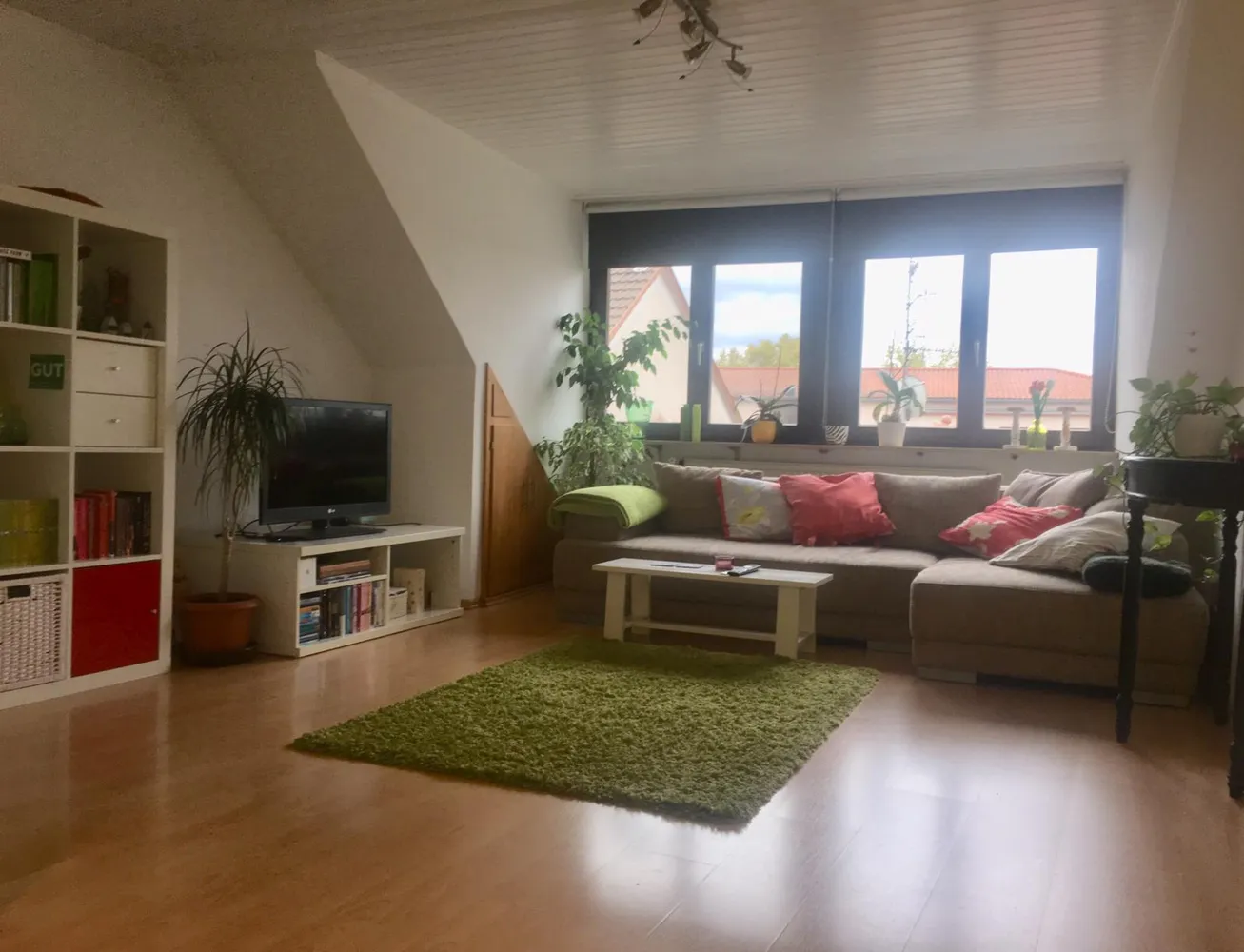 2 Zimmer Wohnung mit 68 m² in Wiesbaden – Bild 1
