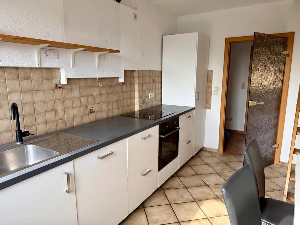 4 Zimmer Wohnung mit 100 m² in Kassel – Bild 3