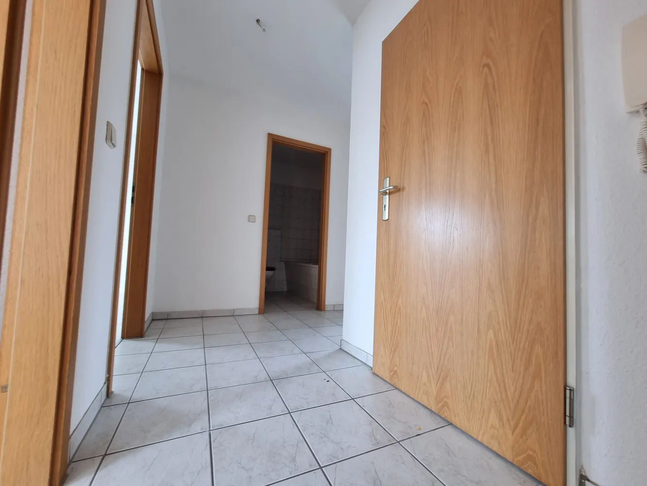 3 Zimmer Wohnung mit 70 m² in Halberstadt – Bild 3