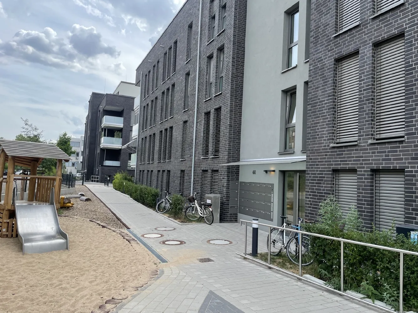 3 Zimmer Wohnung mit 88 m² in Köln – Bild 2