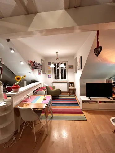 2 Zimmer Wohnung mit 58 m² in München – Bild 2