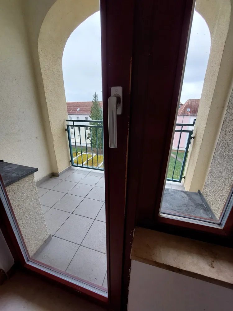 2 Zimmer Wohnung mit 54 m² in Weißenfels – Bild 3