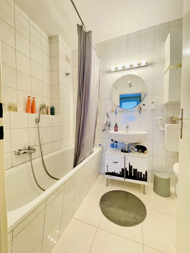 2 room apartment with 48 m² in Frankfurt am Main – Photo 2