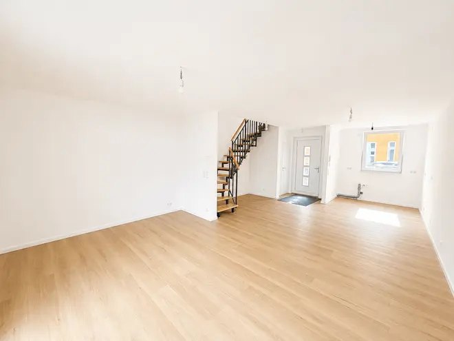5 Zimmer Haus mit 110 m² in Karlsruhe – Bild 1