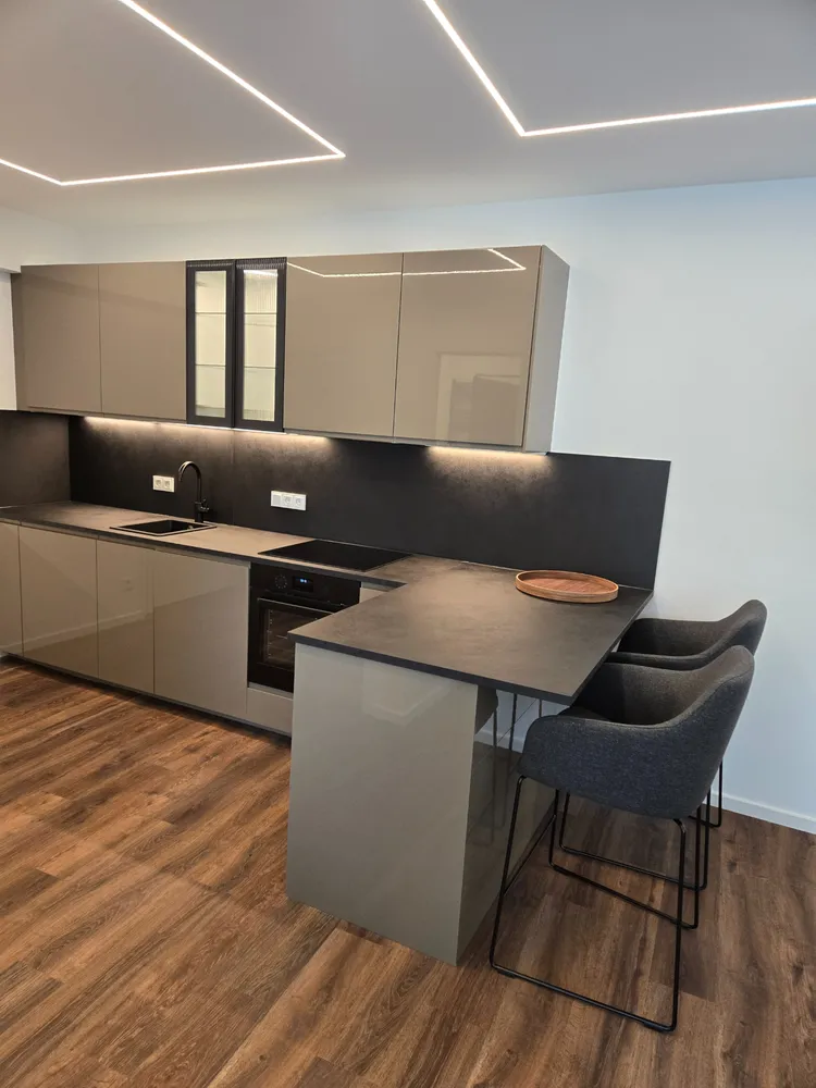 2 Zimmer Wohnung mit 60 m² in München – Bild 4