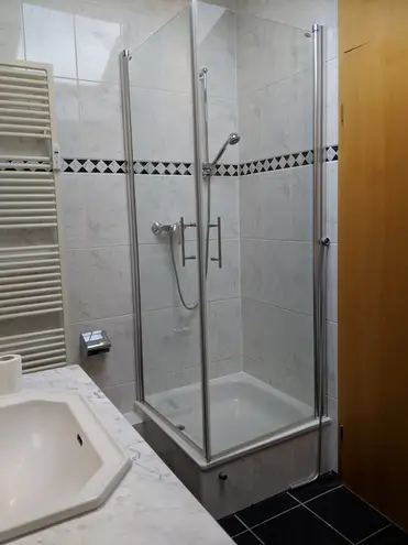 4 Zimmer Wohnung mit 120 m² in Frankfurt am Main – Bild 10